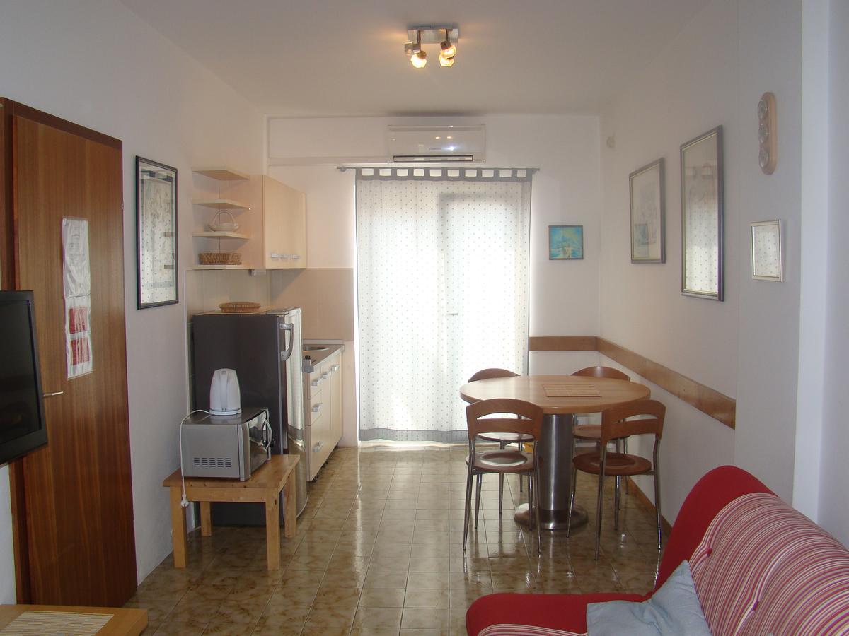 Apartment Lipa *